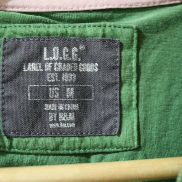 LOGG by H&M Green Graphic T-shirt – Nyack Fishing Design Medium - Picture 7 of 9